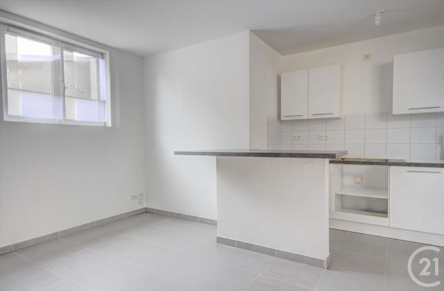 Appartement F3 à louer - 3 pièces - 64,17 m2 - Erstein - 67 - ALSACE